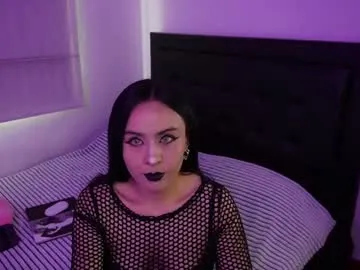 1hannamontana Image 9