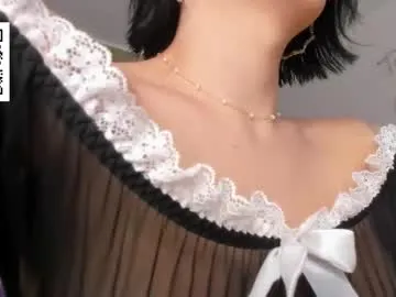 adelineefoxxx Image 11