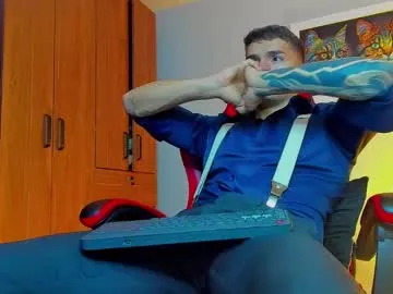 alpha_dominus_ Image 15