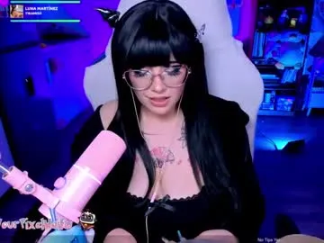 alyssaromanova Image 12