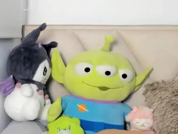 angeline__smith Image 17