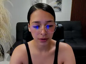 angeline_davies Image 5