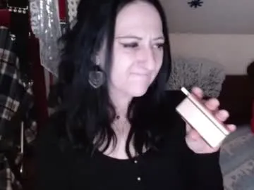 debramilf Image 2