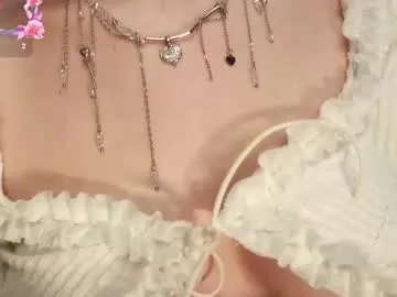 electric_woman Image 10