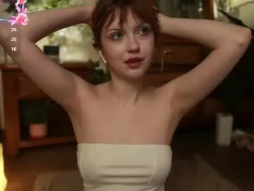 electric_woman Image 16