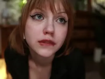 electric_woman Image 18