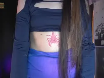 elle_uwu Image 13