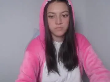 evangeline_petite Image 12