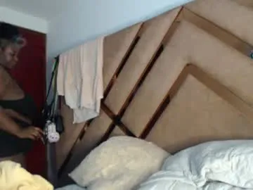 eyshaexotii Image 16