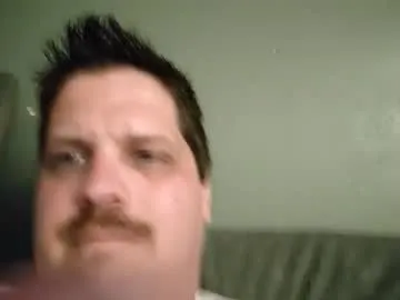 handsomedaddy198923's Thumb Image