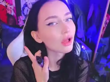 holly_berryy_ Image 4
