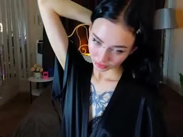 holly_berryy_ Image 7