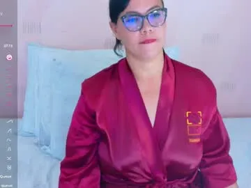 hornylatimommy Image 13