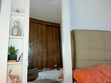 isabellabeker_ Image 6