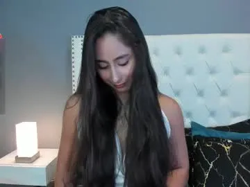 julia_martinezz_ Image 14