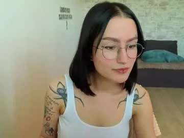 julierayls Image 5