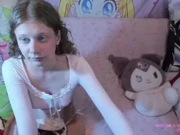 l1ttlekiki Image 10