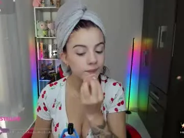 layla_castilloo Image 16