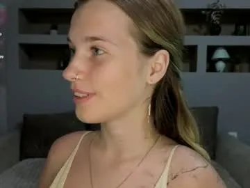 lynntiny Image 17
