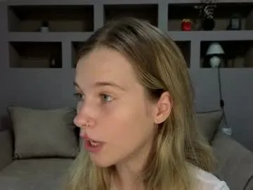 lynntiny Image 18