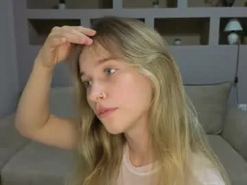 lynntiny Image 19