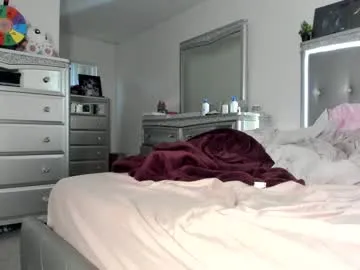 mariahpinkkitty Image 13