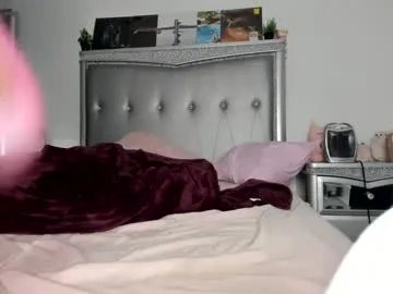 mariahpinkkitty Image 14