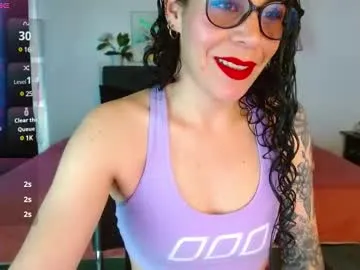 mia_velvet1 Image 2