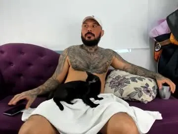 mike_bigcock27's Thumb Image