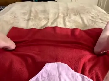 mykittyneedsuu Image 10