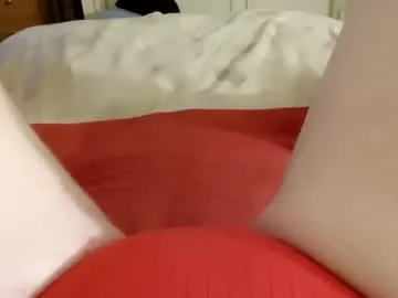 mykittyneedsuu Image 6