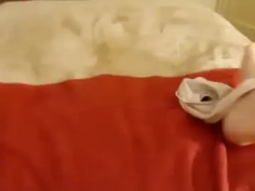 mykittyneedsuu Image 7