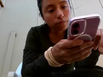 nudecosmetics Image 2