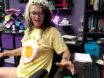 oddywithabody Image 3