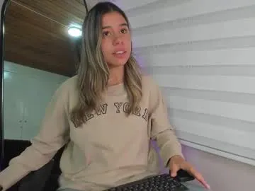 rachell_criss Image 7