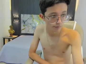 santiago_russo18 Image 5