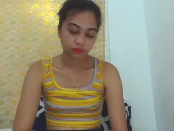 ursexy_pinay_skinny Image 5