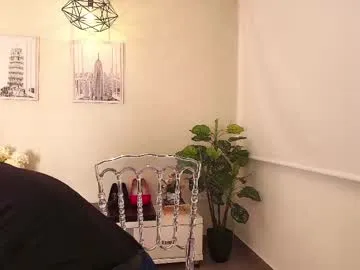 vctoria_collins_ Image 7