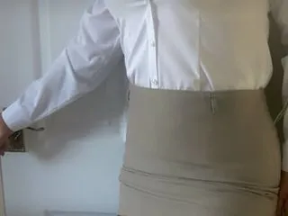 Elly49 Image 17
