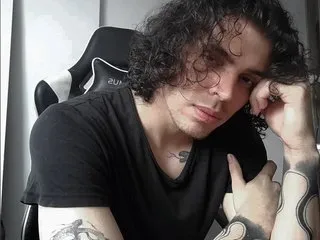 Leon_Harry's Thumb Image