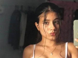Mia_Isabella18's Thumb Image