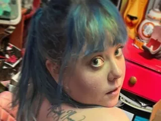 SleazeLouize Profile Image