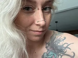 VeronicaArcher's Thumb Image